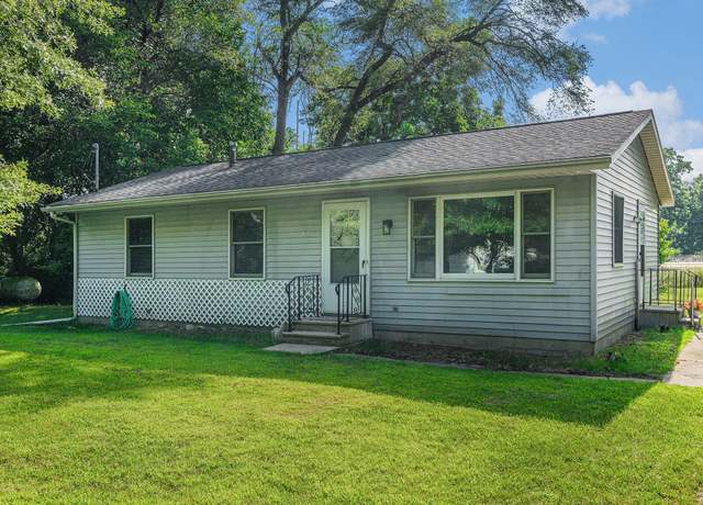 Property at 1183 102nd Ave, Plainwell, MI 49080, 3 beds, 1.5 baths