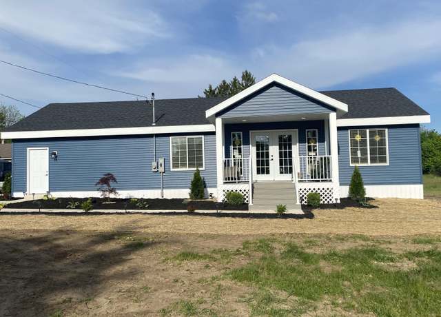 Property at 253 Greenwood Ave, Battle Creek, MI 49037, 2 beds, 2 baths