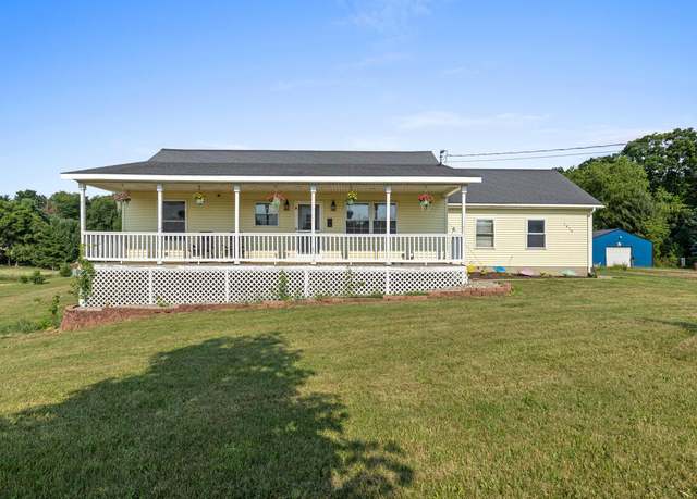 Property at 7870 Larry Ln, Middleville, MI 49333, 4 beds, 3 baths