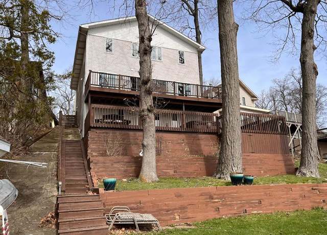 Property at 15095 N Barton Lake Dr, Vicksburg, MI 49097, 3 beds, 3 baths
