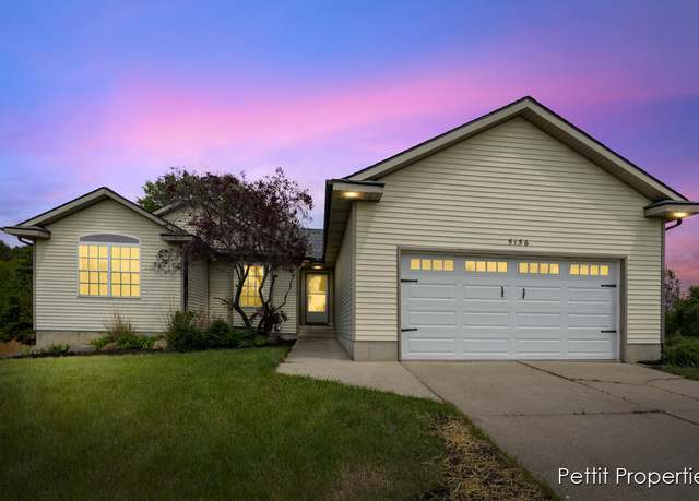 Property at 5156 Ravine Dr, Middleville, MI 49333, 5 beds, 3 baths