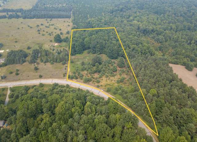 Property at 323 Blue Heron Dr SE, Kalkaska, MI 49646