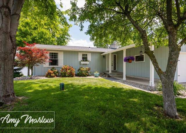 Property at 8360 Bay Dr NE, Rockford, MI 49341, 3 beds, 2 baths