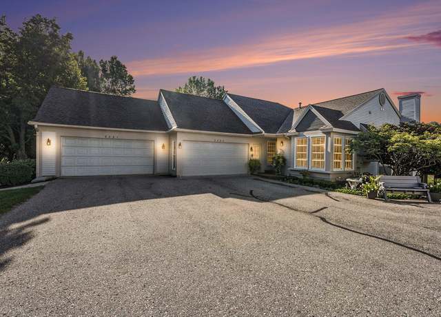 Property at 3333 Golfview Dr NW, Grand Rapids, MI 49544, 3 beds, 2.5 baths