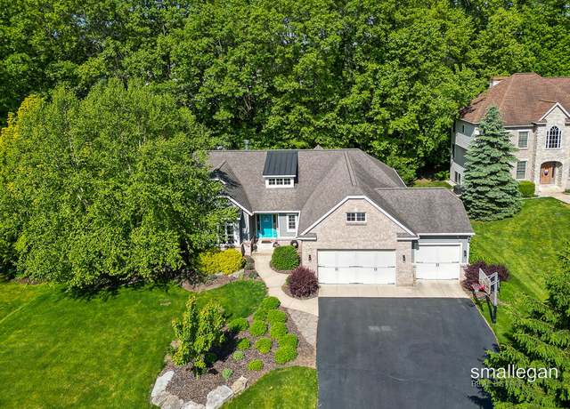 Property at 3440 Monterey Hills Dr NE, Grand Rapids, MI 49525, 6 beds, 3.5 baths