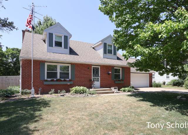 Property at 8179 Mellowwood Dr, Jenison, MI 49428, 4 beds, 2.5 baths