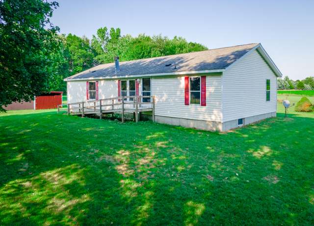 Property at 451 66th St, South Haven, MI 49090, 3 beds, 2 baths
