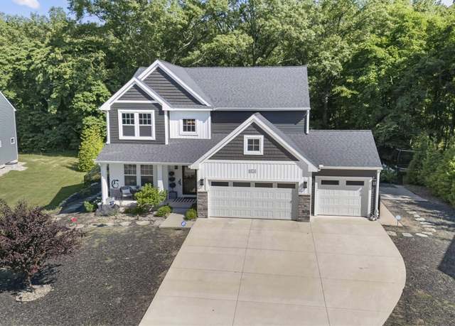 Property at 18734 Leonard Ct, New Buffalo, MI 49117, 4 beds, 4 baths