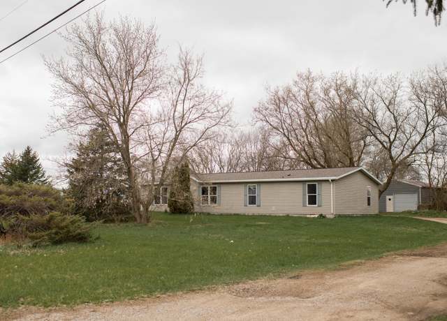 Property at 1651 17 Mile Rd, Kent City, MI 49330, 4 beds, 2 baths