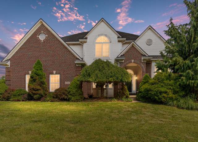 Property at 1332 Auston Ln, Chelsea, MI 48118, 4 beds, 4.5 baths