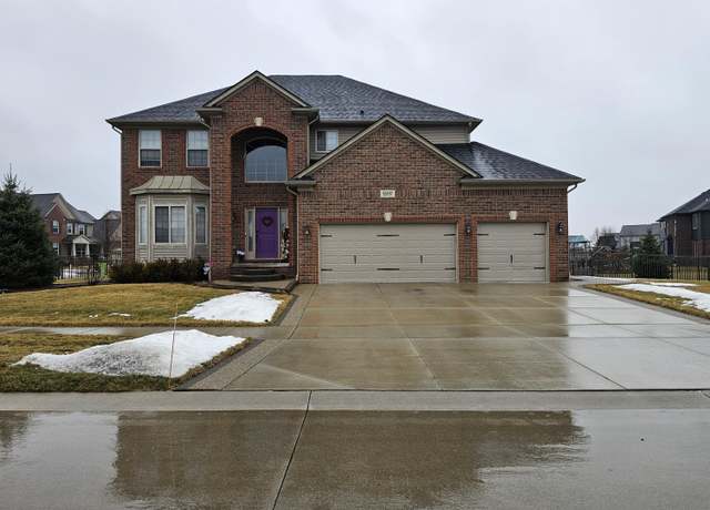 Property at 55197 Wolverine Dr, Macomb, MI 48042, 4 beds, 2.5 baths