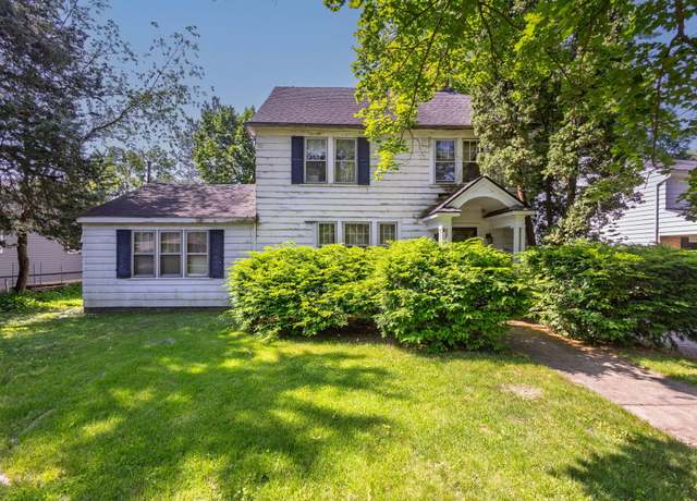 Property at 3065 Hilltop Dr, Ann Arbor, MI 48103, 4 beds, 2 baths
