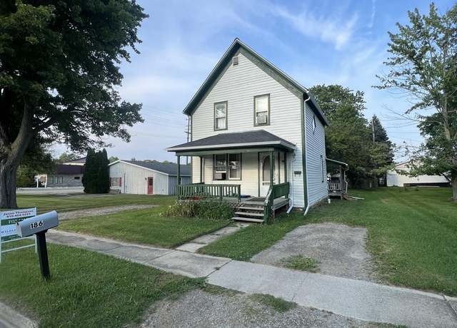 Property at 186 Flynn St, Sandusky, MI 48471, 4 beds, 1 bath