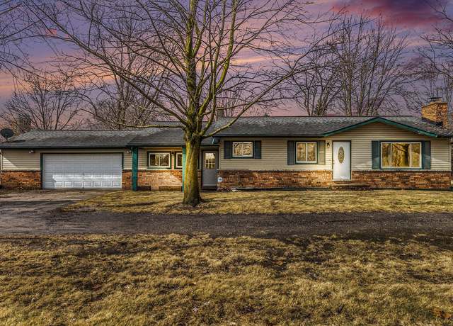 Property at 1515 N Steinbach Rd, Dexter, MI 48130, 3 beds, 2 baths