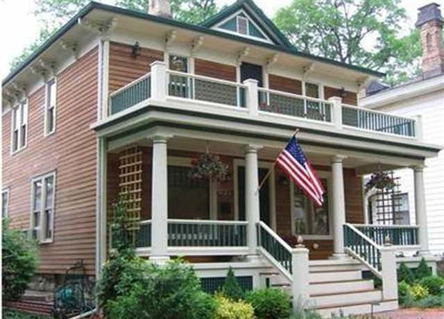 Property at 225 Prospect Ave NE, Grand Rapids, MI 49503, 5 beds, 2.5 baths