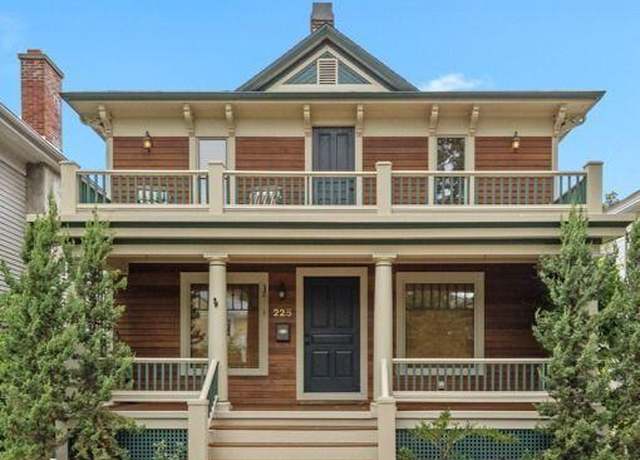 Property at 225 Prospect Ave NE, Grand Rapids, MI 49503, 5 beds, 2.5 baths