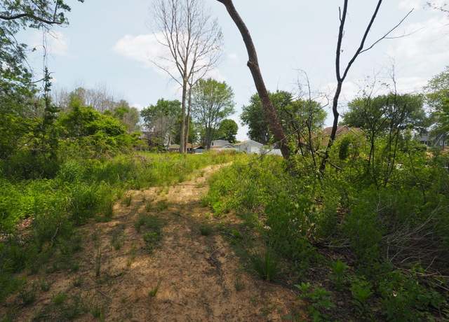 Property at 6 Lakeview Ave, Norton Shores, MI 49444