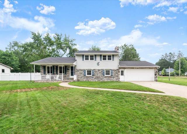 Property at 1830 Hendrick Rd, Norton Shores, MI 49441, 3 beds, 2 baths