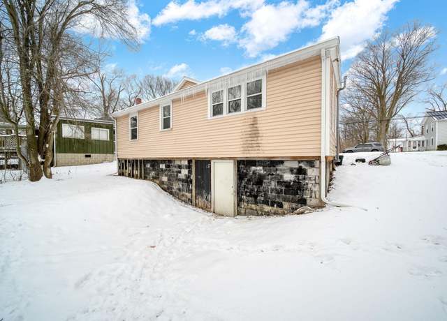 Property at 38 Mead, Hillsdale, MI 49242, 4 beds, 1 bath