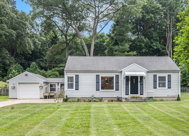 Property at 515 E Alice St, Whitehall, MI 49461, 3 beds, 2 baths