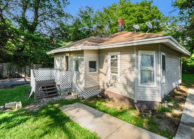 Property at 224 Hubbard St, Battle Creek, MI 49037, 2 beds, 1 bath