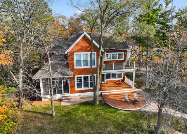 Property at 5722 Dunham Path, Stevensville, MI 49127, 4 beds, 3 baths