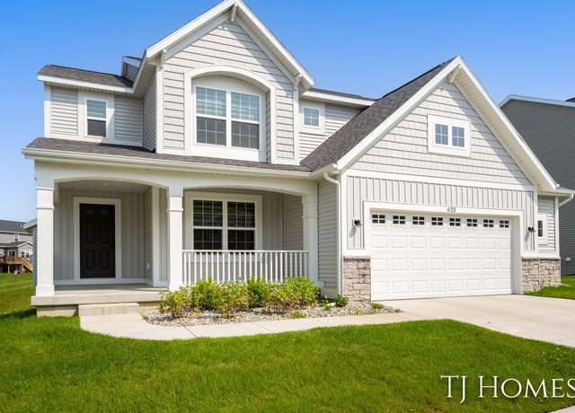 Property at 623 Elstar Dr NE, Rockford, MI 49341, 5 beds, 3.5 baths