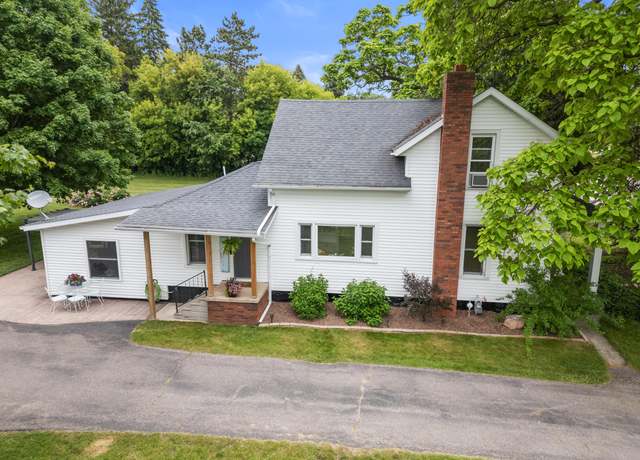 Property at 2260 W Bacon Rd, Hillsdale, MI 49242, 3 beds, 2 baths