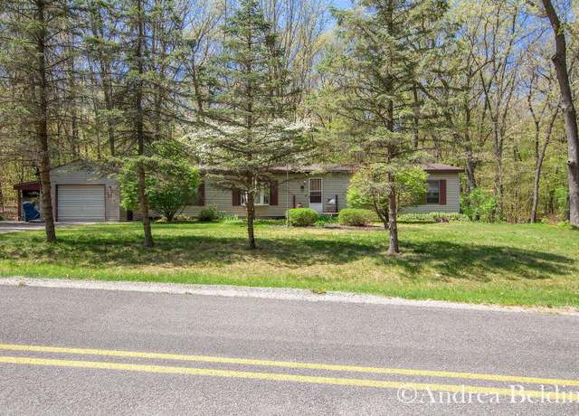 Property at 3361 Shorecrest Dr, Pierson, MI 49339, 3 beds, 2 baths