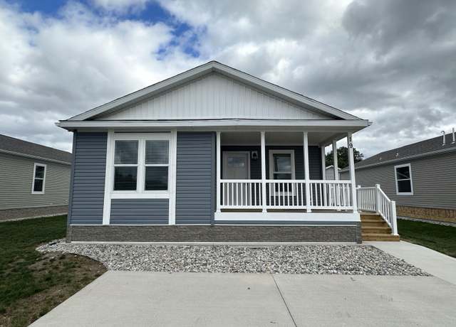 Property at 1283 E Ellis Rd #19, Norton Shores, MI 49441, 3 beds, 2 baths