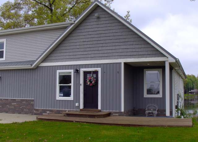 Property at 59061 Long Lake Rd, Colon, MI 49040, 2 beds, 2.5 baths