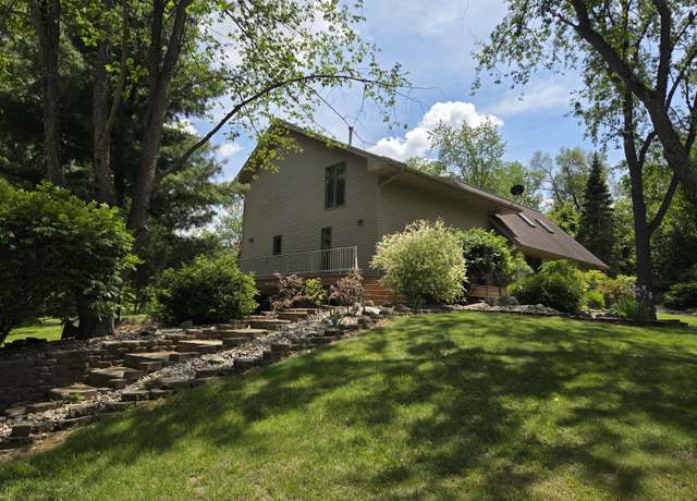 Property at 6501 Ackerson Lake Rd, Jackson, MI 49201, 3 beds, 3 baths