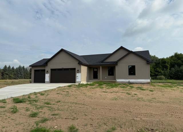 Property at 1233 Secluded Pines Dr, Sparta, MI 49345, 3 beds, 2.5 baths