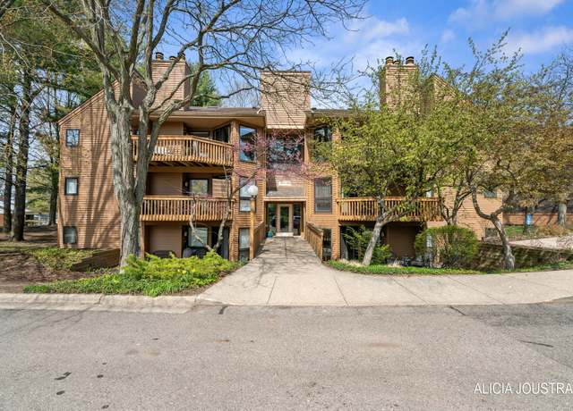 Property at 1278 Hillburn Ave NW #14, Grand Rapids, MI 49504, 2 beds, 2 baths