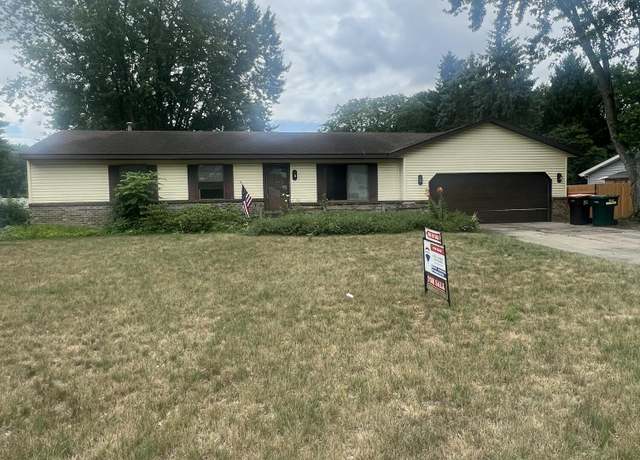 Property at 876 Beauford St SE, Grand Rapids, MI 49508, 3 beds, 1.5 baths