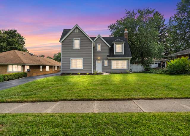 Property at 1307 W Morrell St, Jackson, MI 49203, 3 beds, 1.5 baths