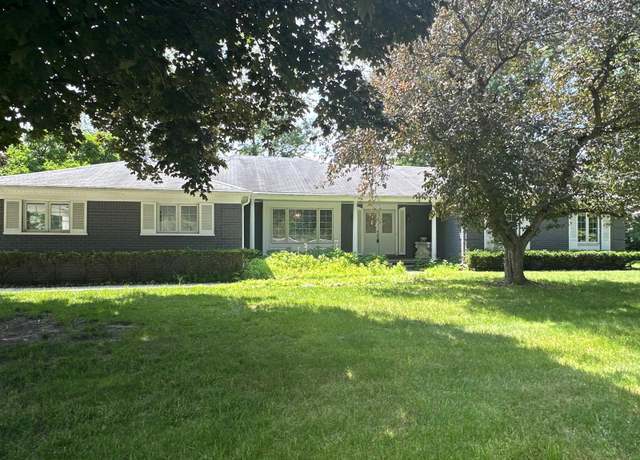 Property at 429 Bella Vista Dr, Grand Blanc, MI 48439, 3 beds, 2.5 baths