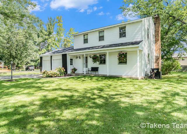 Property at 4223 Burton St SE, Grand Rapids, MI 49546, 3 beds, 1.5 baths