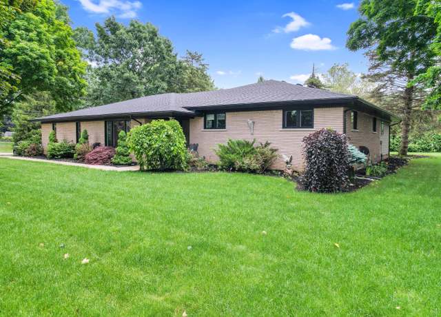 Property at 6898 Vernmoor Drive Dr, Troy, MI 48098, 4 beds, 3.5 baths