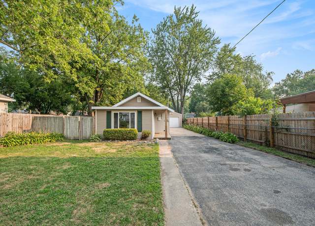 Property at 251 43rd St SE, Grand Rapids, MI 49548, 2 beds, 1 bath