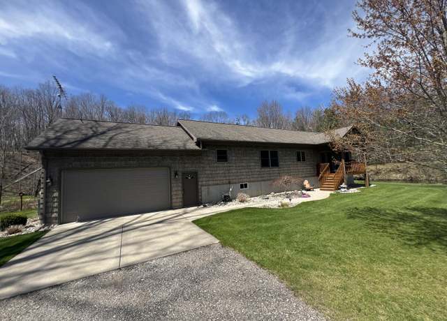 Property at 6425 S Taylor Rd, Branch, MI 49402, 2 beds, 1.5 baths