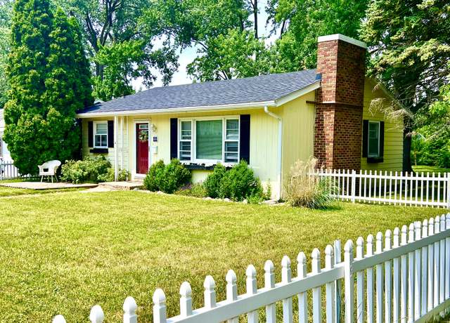 Property at 111 Butternut St, Three Oaks, MI 49128, 2 beds, 1 bath