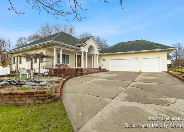 Property at 6219 Walton Heath Dr, Hudsonville, MI 49426, 4 beds, 2.5 baths