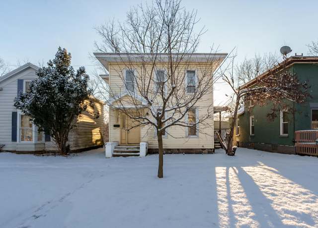 Property at 307 Portage Ave, Three Rivers, MI 49093, 3 beds, 2 baths