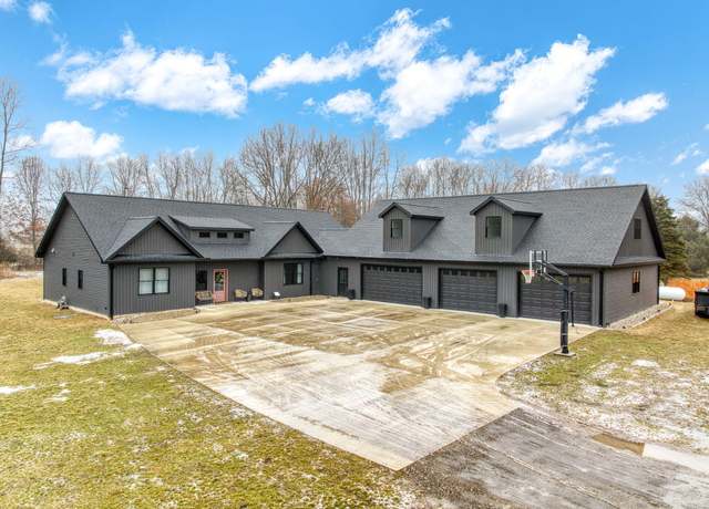 Property at 7450 Sears Rd, Horton, MI 49246, 4 beds, 3.5 baths