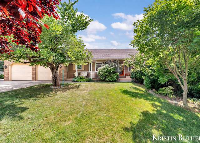 Property at 6838 Rollingview Dr, Hudsonville, MI 49426, 5 beds, 2.5 baths