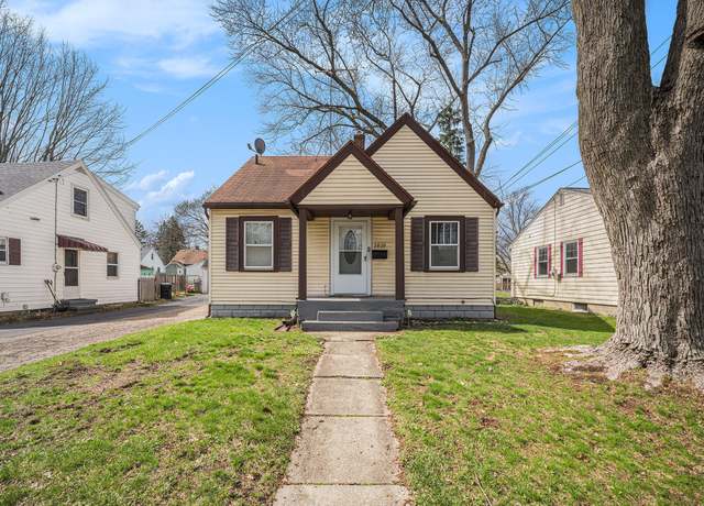 Property at 2820 Lowell St, Kalamazoo, MI 49001, 2 beds, 1.5 baths