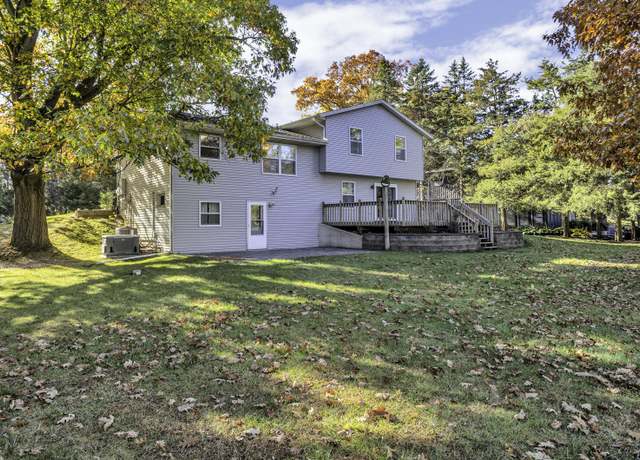 Property at 190 Steves Scenic Dr, Horton, MI 49246, 4 beds, 1.5 baths