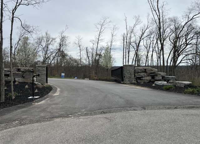Property at 12845 Triple Oak Dr NE #14, Lowell, MI 49331