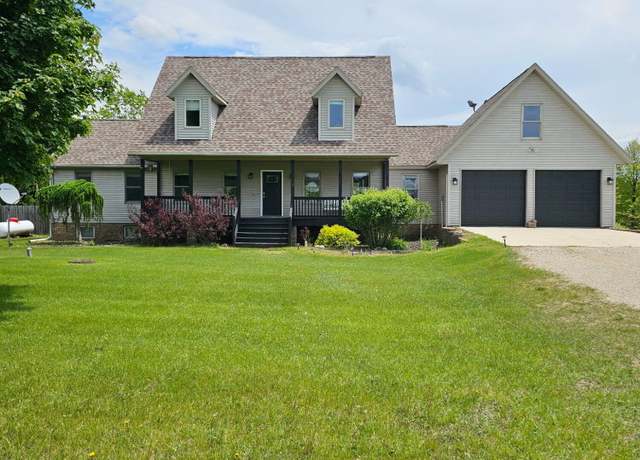 Property at 11724 N Satterlee Rd, Lakeview, MI 48850, 6 beds, 4.5 baths